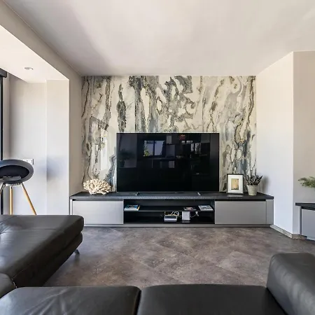 Vista: Luxury Duplex W/ Panoramic Terrace Марбелья